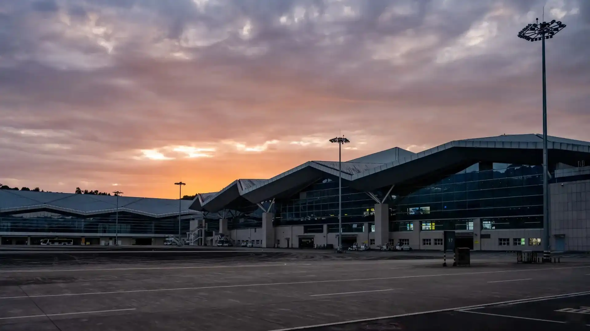 Terminal and apron at Zhangjiajie Hehua International Airport at dusk