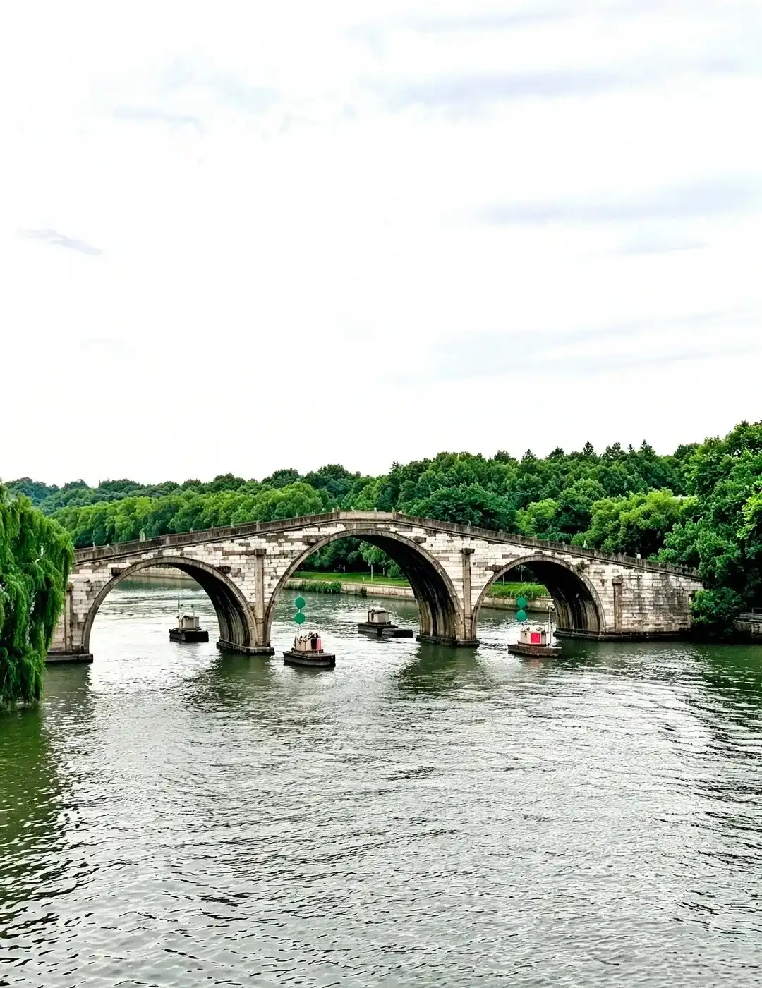 A boat passing beneath Gongchen Bridge on the Grand Canal
