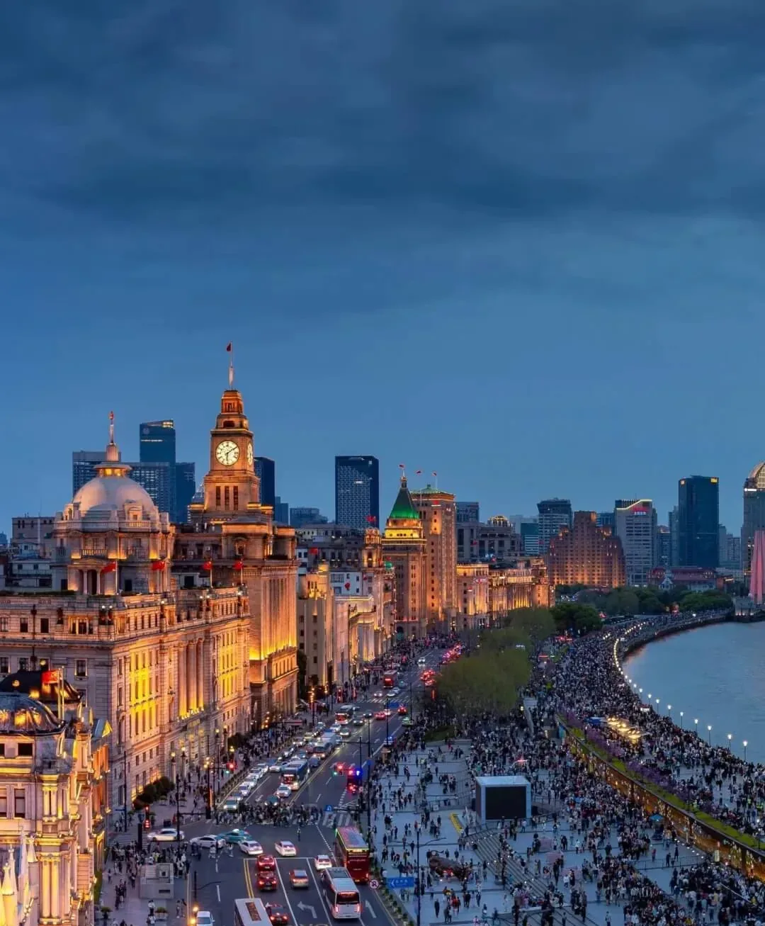 The Bund promenade at dusk
