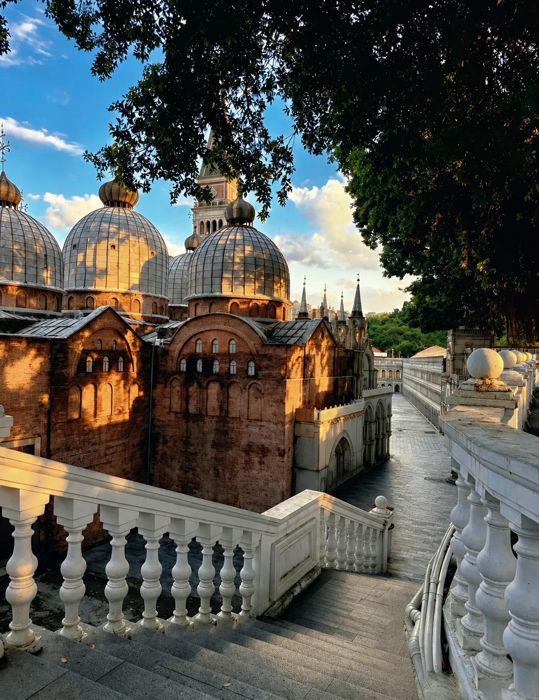 European domed building replica at Window of the World